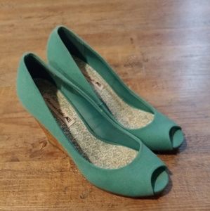 Teal fabric wedges